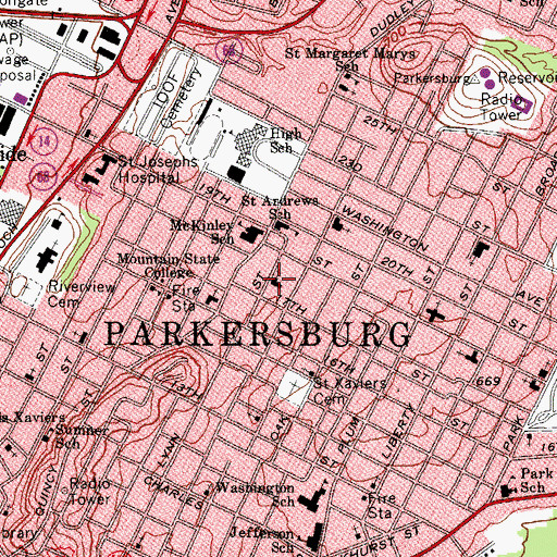 Topographic Map of Lynn Street Church of Christ, WV