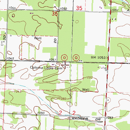 Topographic Map of Coloma-Leola Cemetery, WI