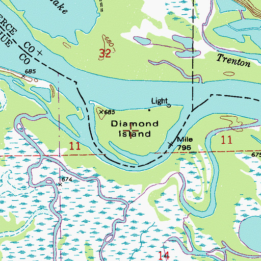 Topographic Map of Diamond Island, WI