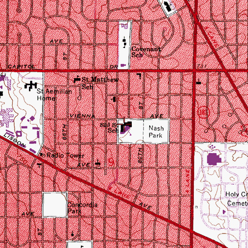 Topographic Map of Milwaukee German Immersion School, WI