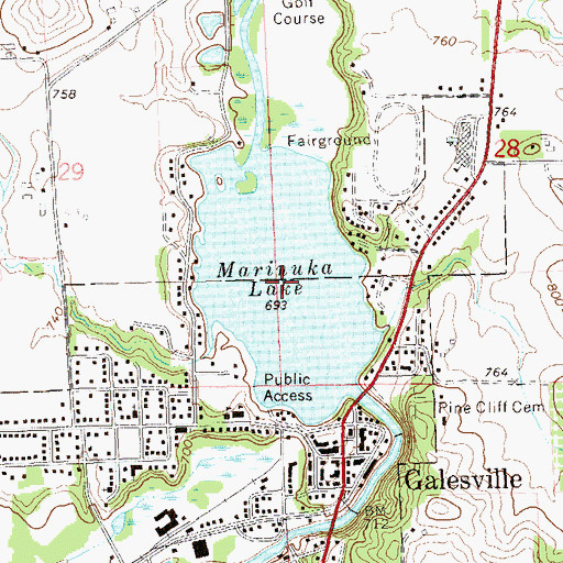 Topographic Map of Marinuka Lake, WI