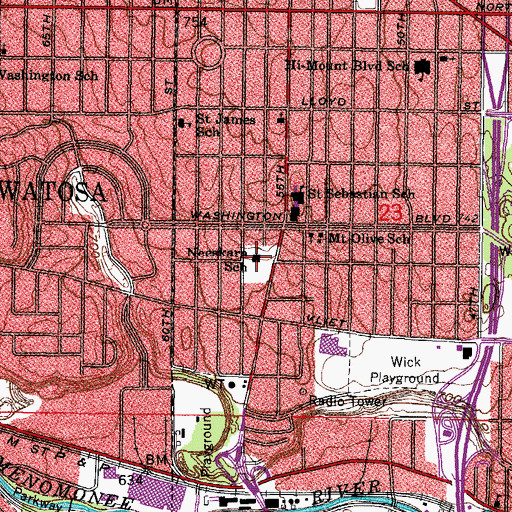 Topographic Map of Neeskara Elementary School, WI
