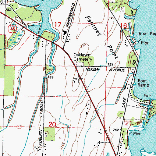 Topographic Map of Oaklawn Cemetery, WI
