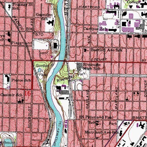 Topographic Map of Riverside Park, WI