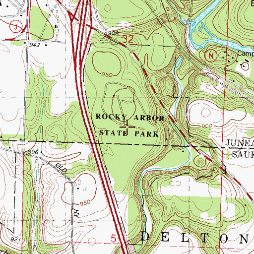 Topographic Map of Rocky Arbor State Park, WI