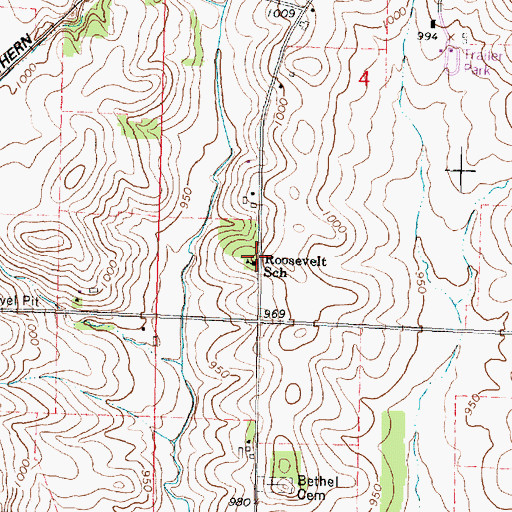 Topographic Map of Roosevelt School, WI