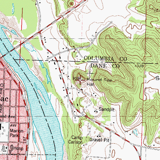 Topographic Map of Round Top Hill, WI