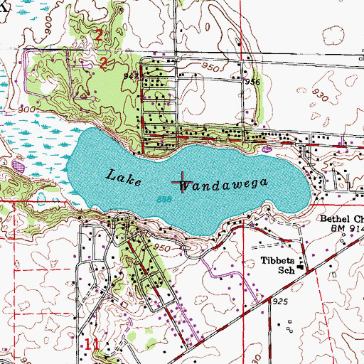 Topographic Map of Lake Wandawega, WI