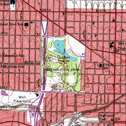 Topographic Map of Washington Park Zoo, WI