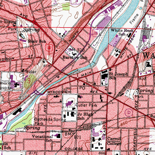Topographic Map of Waukesha, WI
