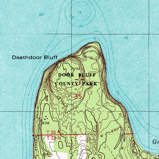 Topographic Map of Door Bluff County Park, WI