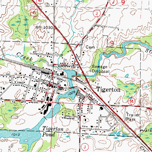 Topographic Map of Lower Tigerton Pond, WI