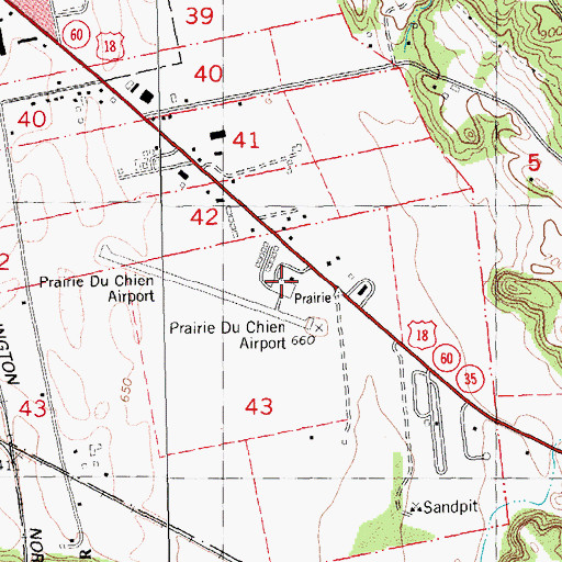 Topographic Map of Prairie du Chien Municipal Airport, WI