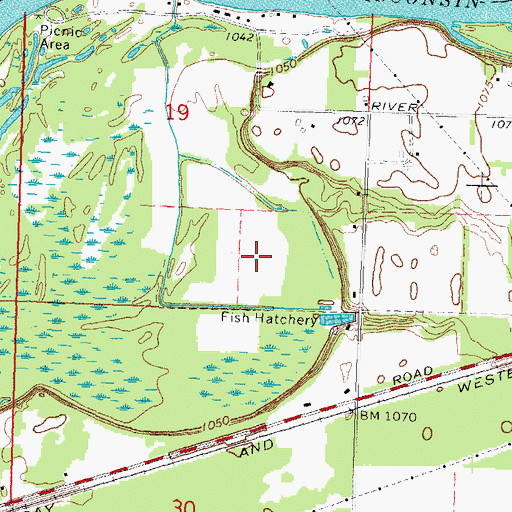 Topographic Map of WTLI-AM (Village of Plover), WI