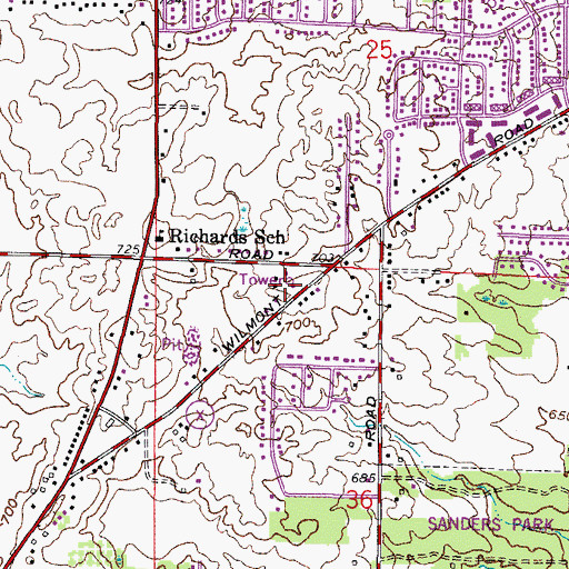 Topographic Map of WHKQ-FM (Racine), WI