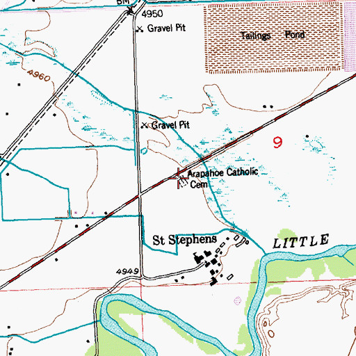 Topographic Map of Arapahoe Catholic Cemetery, WY