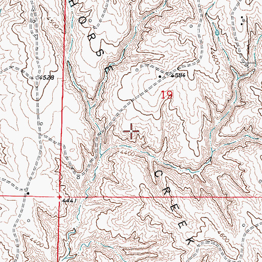 Topographic Map of Dead Horse Creek Oil Field, WY
