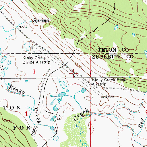 Topographic Map of Kinky Creek Divide Airport, WY