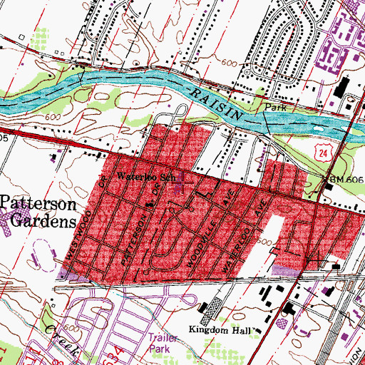 Topographic Map of Waterloo Elementary School, MI