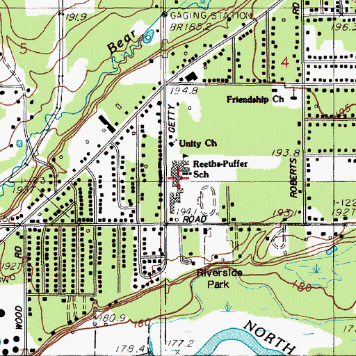 Topographic Map of Reeths-Puffer Intermediate School, MI