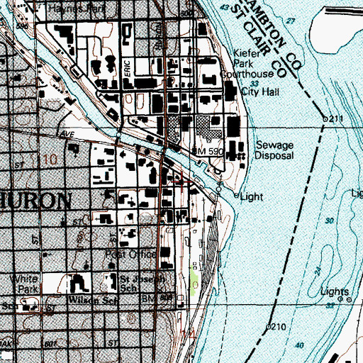 Topographic Map of Eds Shell Dock, MI