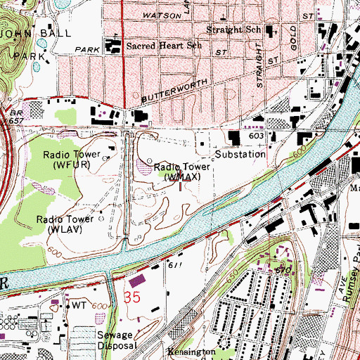 Topographic Map of WMAX-AM (Kentwood), MI
