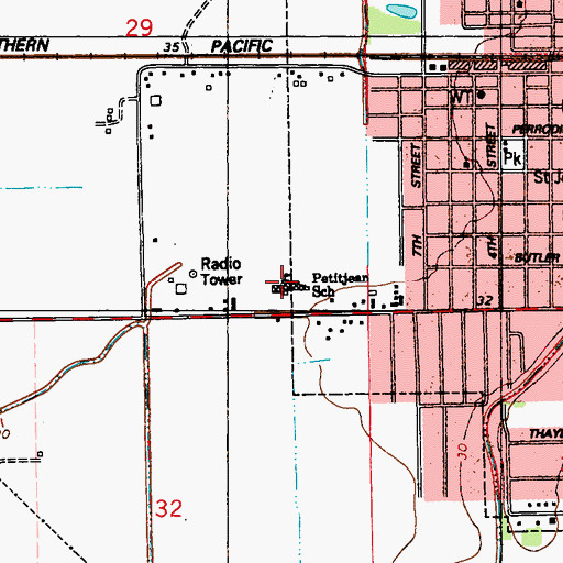 Topographic Map of Martin Petitjean Elementary School, LA