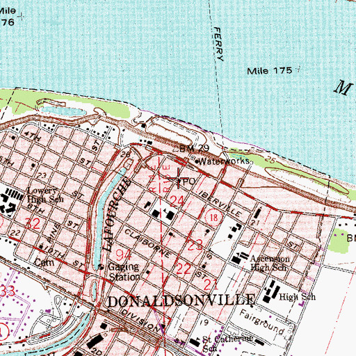 Topographic Map of Donaldsonville Post Office, LA