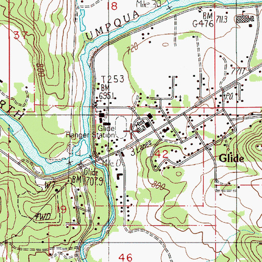 Topographic Map of Glide High School, OR