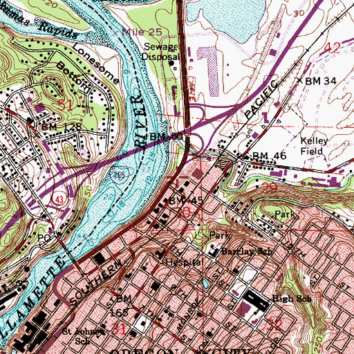 Topographic Map of Oregon City Hospital, OR