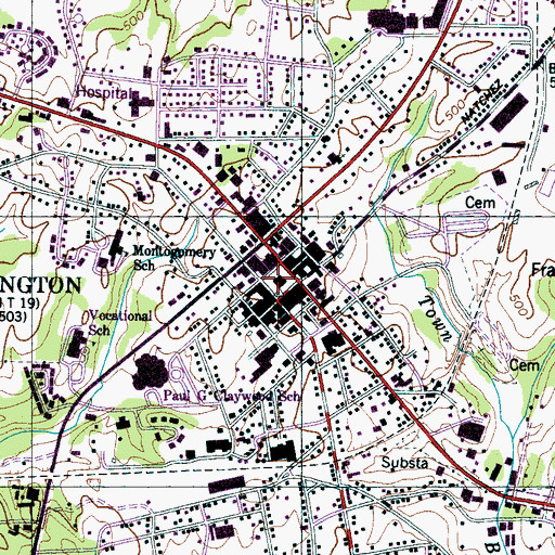 Topographic Map of Henderson County Courthouse, TN