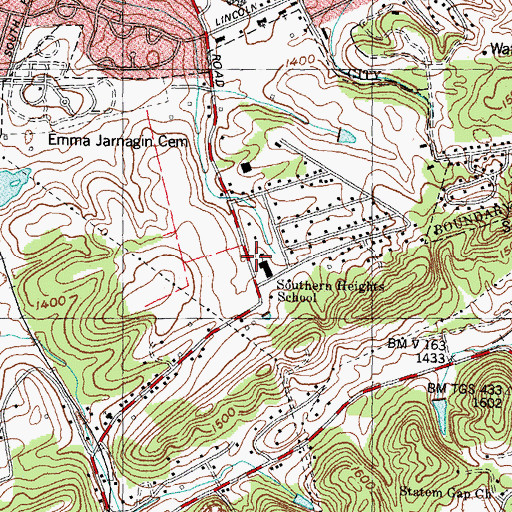 Topographic Map of Southern Heights Elementary School, TN