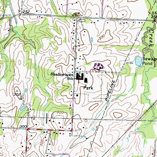 Topographic Map of Shadowlawn Middle School, TN