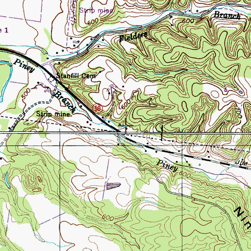 Topographic Map of Fielder Spring, TN