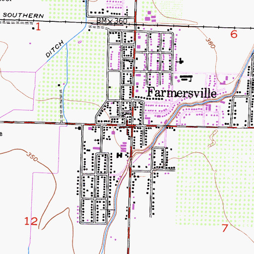 Topographic Map of Farmersville, CA