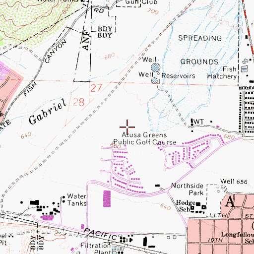 Topographic Map of Azusa Greens Public Golf Course, CA