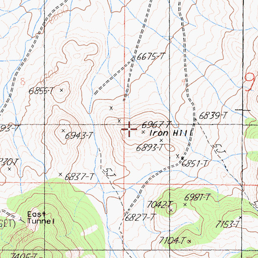 Topographic Map of Iron Hill, CA