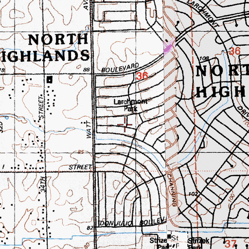 Topographic Map of Larchmont Park, CA
