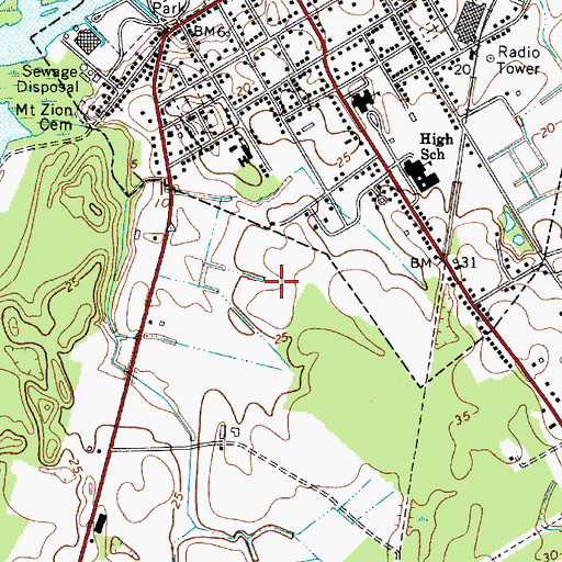 Topographic Map of Snow Hill Elementary School, MD