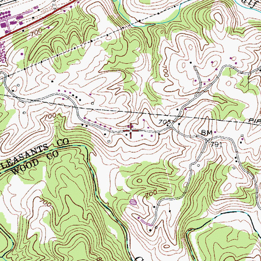 Topographic Map of Oak Grove School (historical), WV