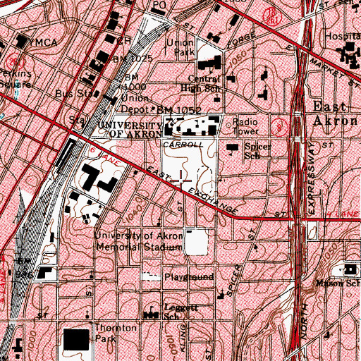 Topographic Map of Lee R Jackson Field, OH