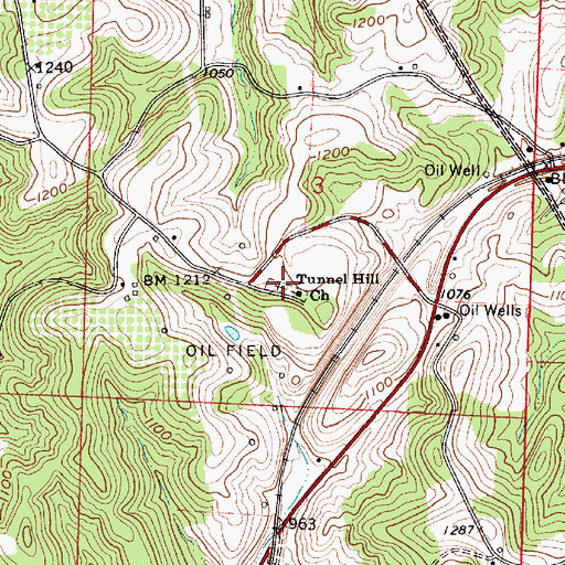 Topographic Map of Tunnel Hill Cemetery, OH
