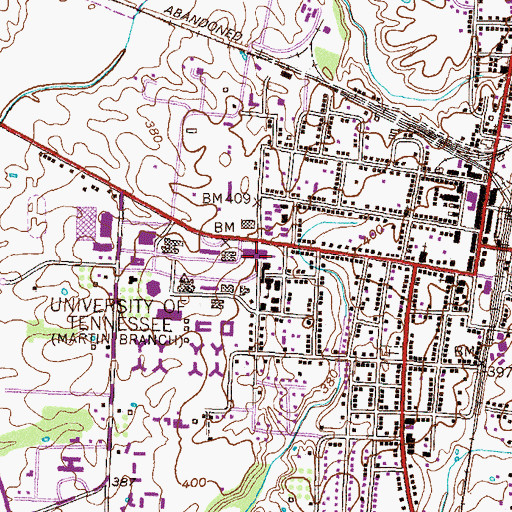 Topographic Map of Cecil M and Boyce Gooch Hall, TN