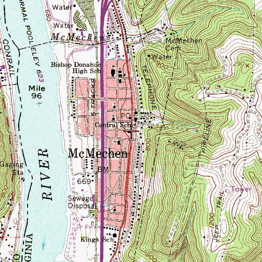 Topographic Map of McMechen City Hall, WV