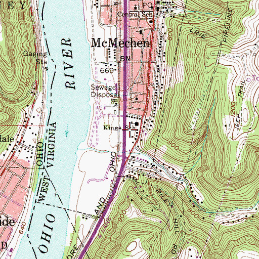 Topographic Map of McMechen City Park and Pool, WV