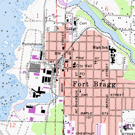 Topographic Map of Fort Bragg City Hall, CA