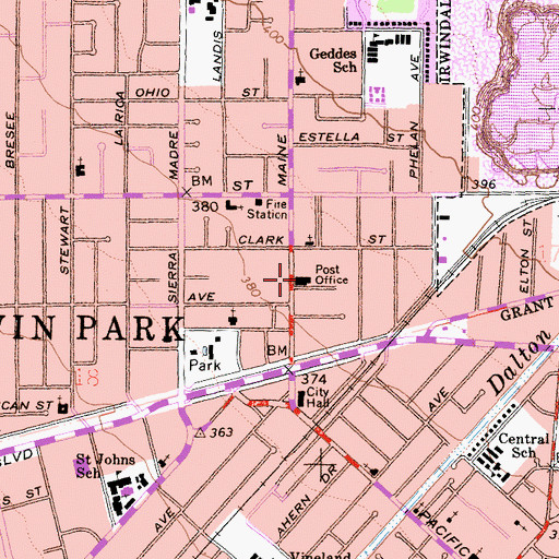 Topographic Map of Baldwin Park Post Office, CA