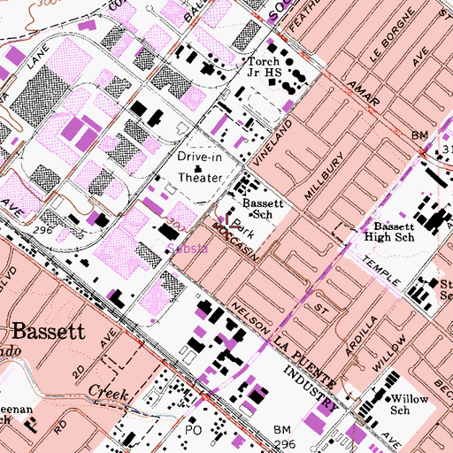 Topographic Map of Bassett Park, CA