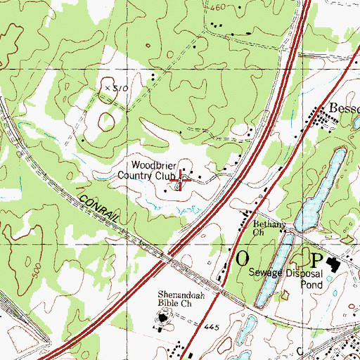 Topographic Map of Woodbrier Country Club, WV