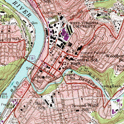 Topographic Map of Morgantown City Hall, WV